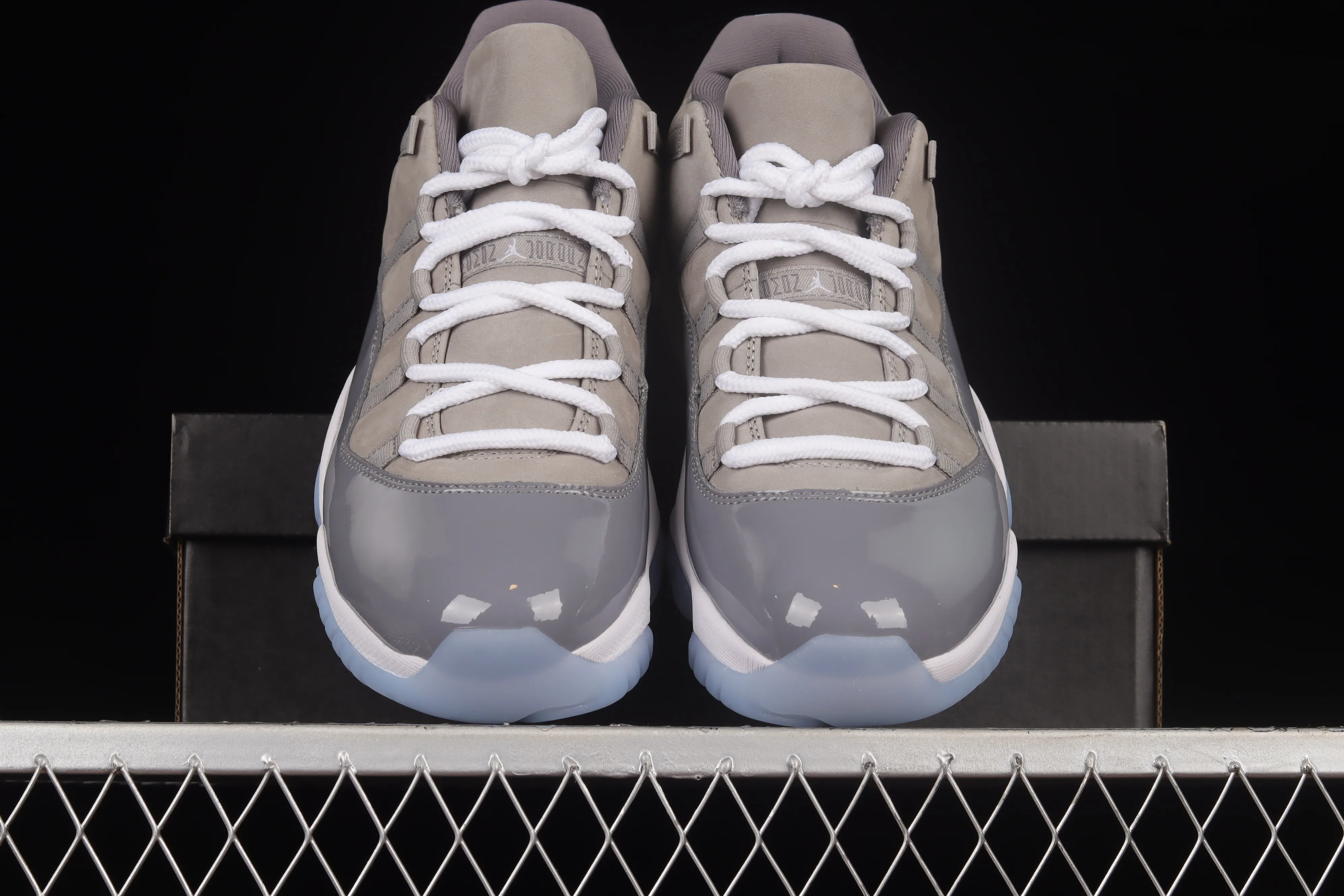 All categories Air Jordan Jordan series basketball shoes Air Jordan 11 F version Air Jordan 11 Low "Cool Grey" AJ11 Joe 11 cool gray genuine standard genuine carbon 528895-003